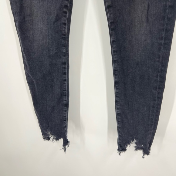 AGOLDE Sophie Skinny Ankle Jeans in Washed Black - Picture 5 of 8